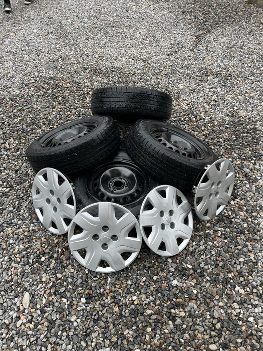 Шина р14+ с диской оригинал с кобальта