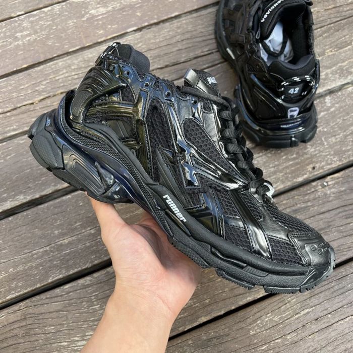 Balenciaga Runner Black Black/Dark Grey