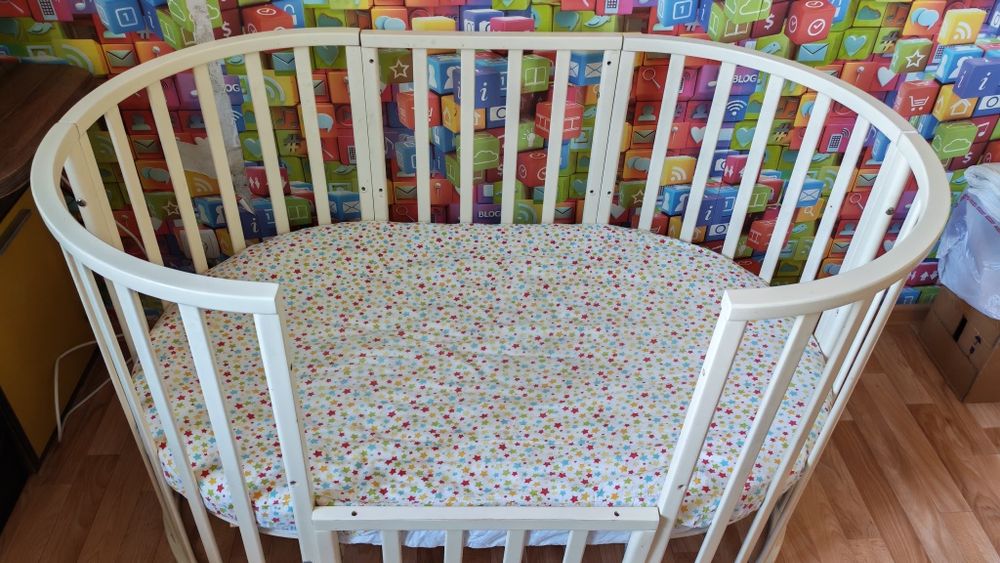 Кроватка детская