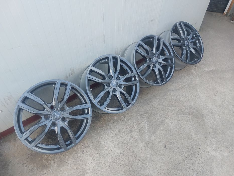 Jante aluminiu r17 / Mitsubishi Mazda Nissan Kia Hyundai / 5x114,3