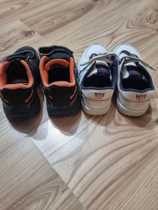 Продавам детски маратонки