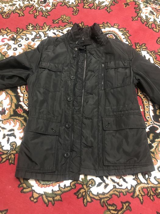 Продаю мужские стильные ветровки