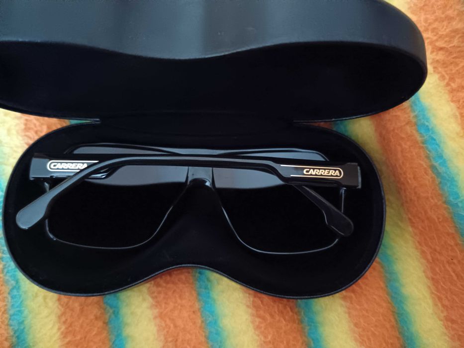 Слънчеви очила Карера