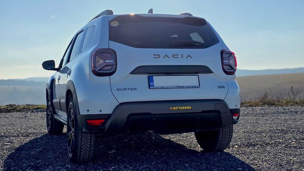 Dacia DUSTER EXTREME - 2024- FULL DOTARI - 4x4 - 19.000 KM