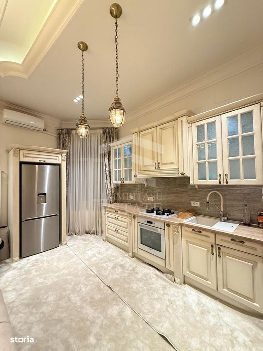 Apartament 2 camere transformate in 3 Carol I Mosilor Izvorul Rece
