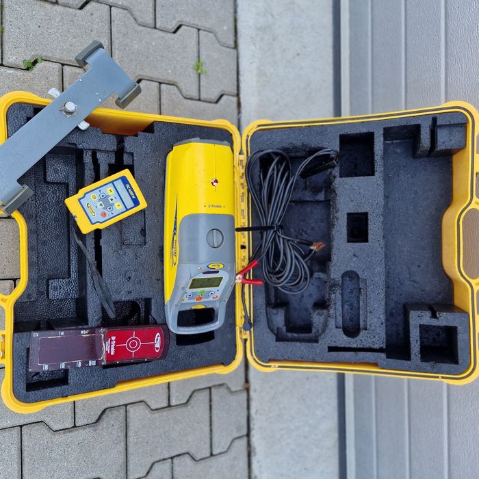 Trimble /Spectra Precision  DG511 Pipe Laser Canalizari Tevi /Conducte