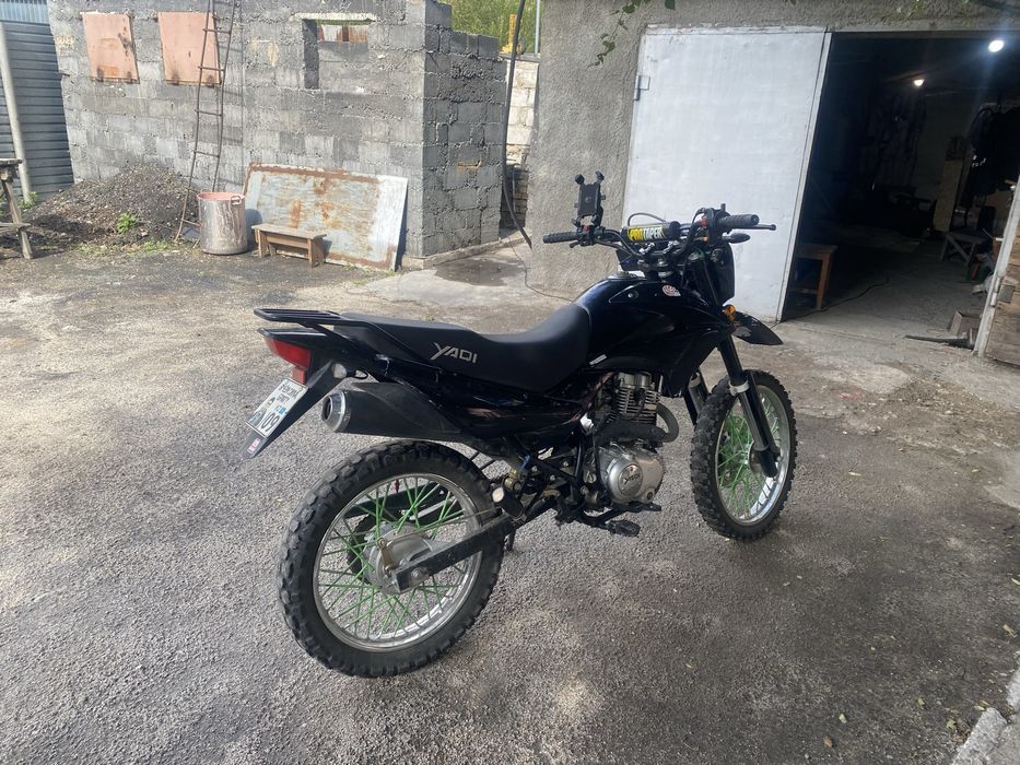 Прадою мотоцкл яки 250