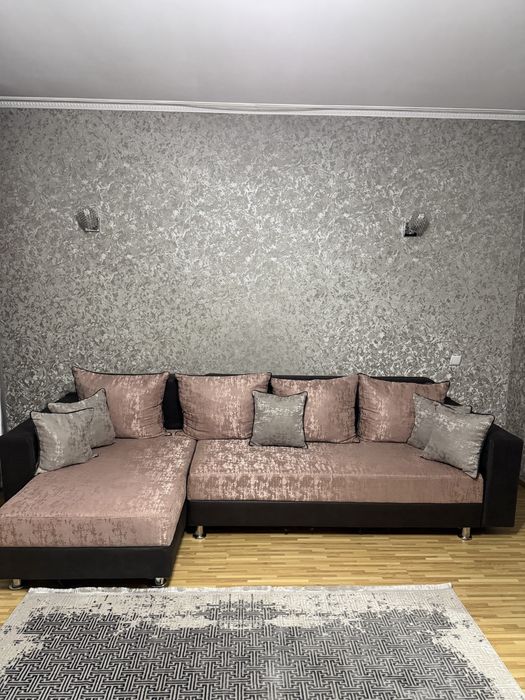 Продам диван 3 метра