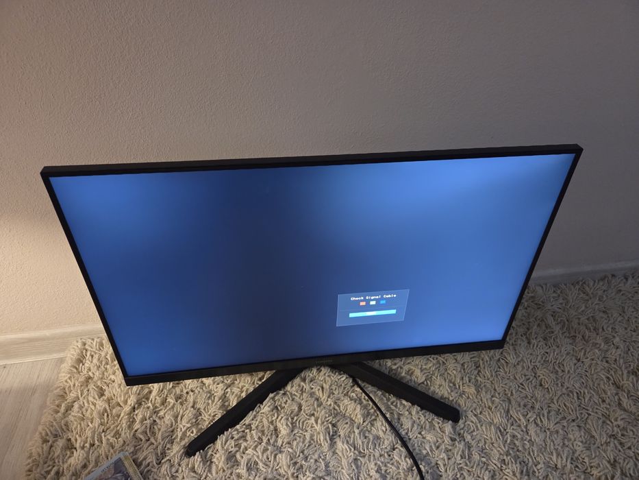 Monitor Samsung diagonala 60 cm