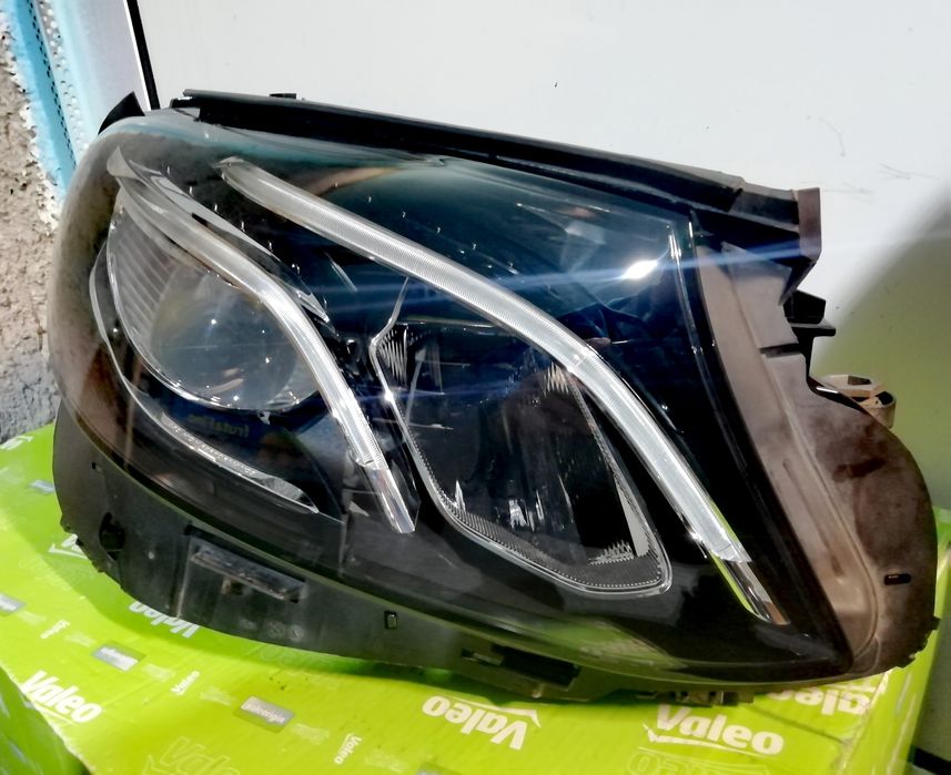 Фар Фарове за Mercedes E-classa W213 / Мерцедес Е-класа А213 LED HIGH