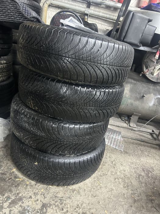 Продам резину на 15