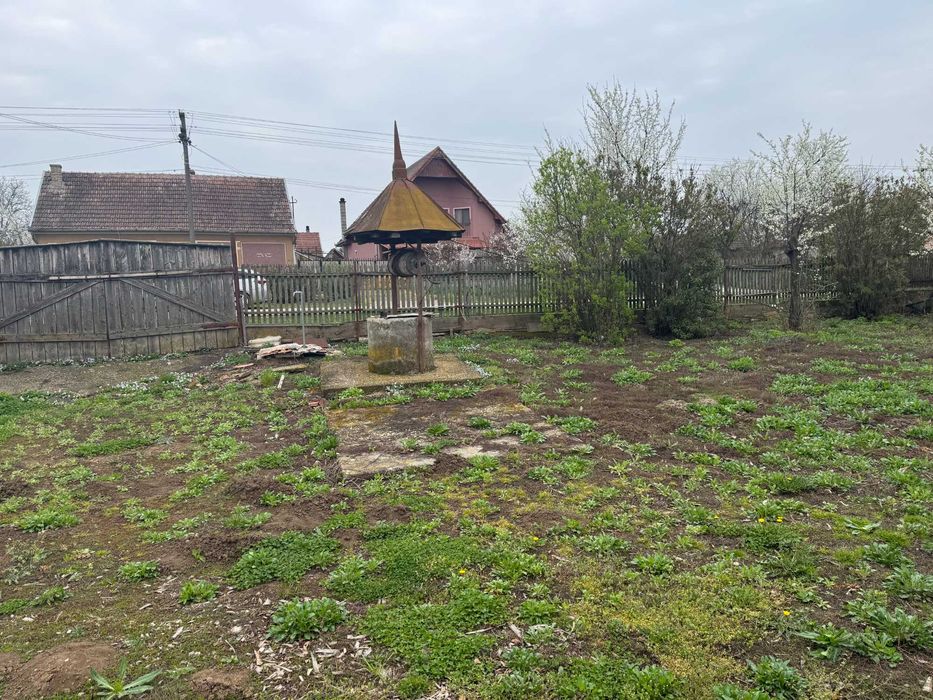 Casa traditionala de vanzare / Crestur – judetul Bihor (10 km de Marghita)
