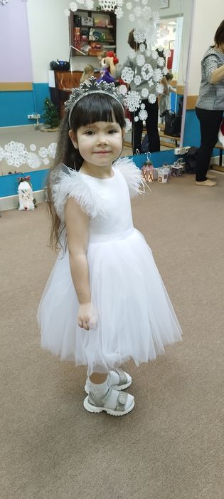 Платье новогоднее для девочки 104-110