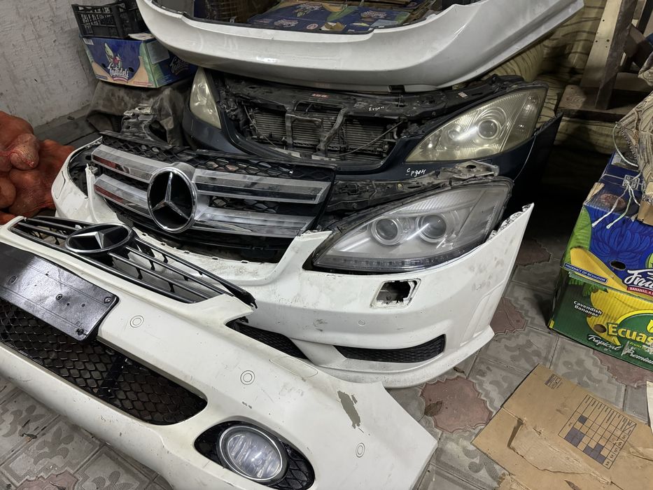 Авто запчасти Мерседес w221