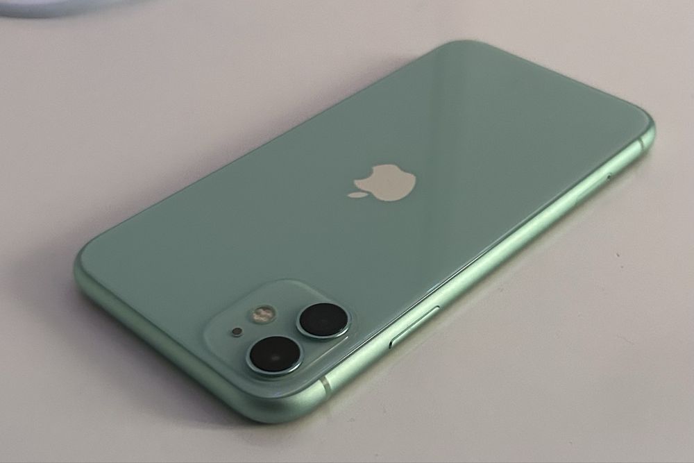 Schim. Iphone 11,64,Gb,