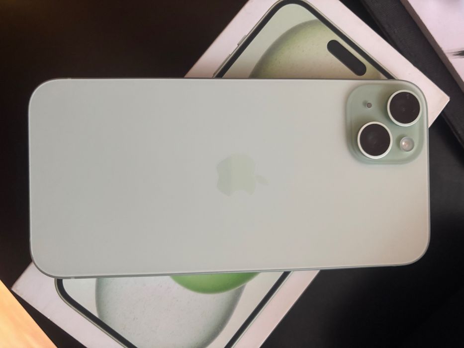 iPhone 15 Plus 128 GB
