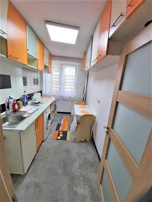 Particular închiriez apartament 2 camere Stefan Cel Mare intersectie Lizeanu