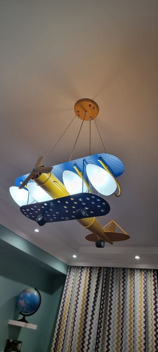 Люстра-светильник Самолет