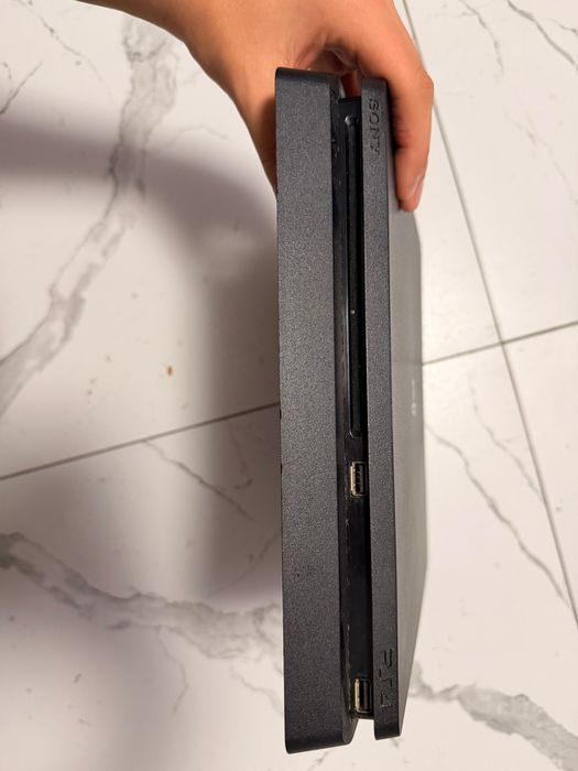 Vand PlayStation 4