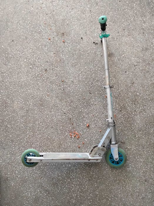 Trotineta pentru copii,plată doar cash , preț negociabil