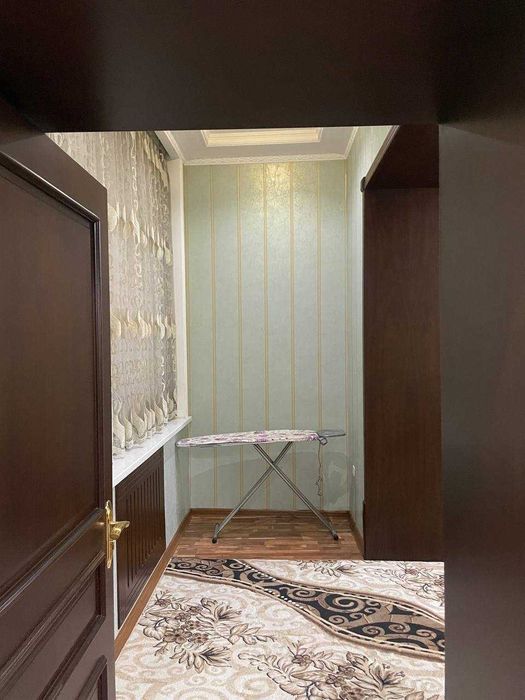 рынок Аския, текстильный мост  3/2/4  93 м²