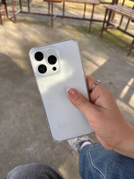 15 pro max.               .