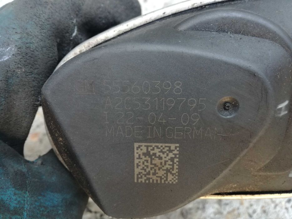 Бобина дросел дроселова клапа Опел Opel Astra H Zafira B 1.6i
