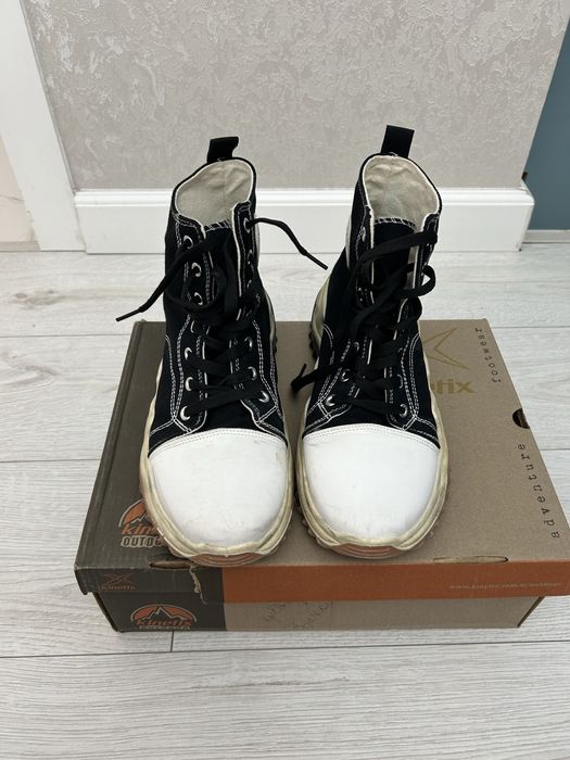 Кеди сатылады. Размері 40-41