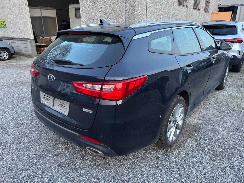 KIA OPTIMA AVARIATA 2017 1.7 DIESEL Dynamics 91000 KM