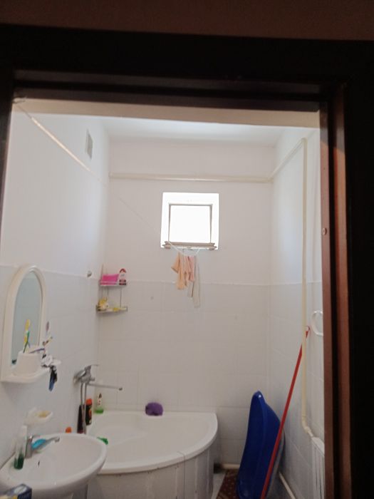 Хантореде намунавий жолдн бойында шеп тареминде уй сатылады .котел жак