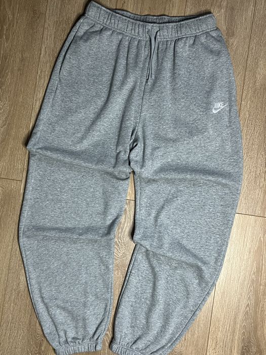 Панталон Nike Sportswear ново