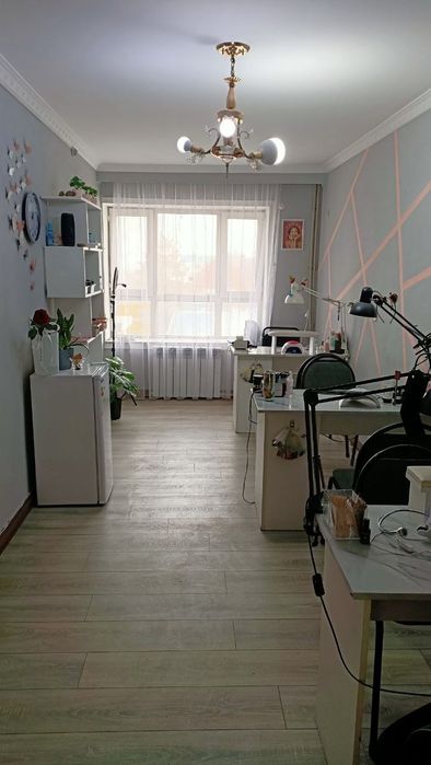 Место для маникюра