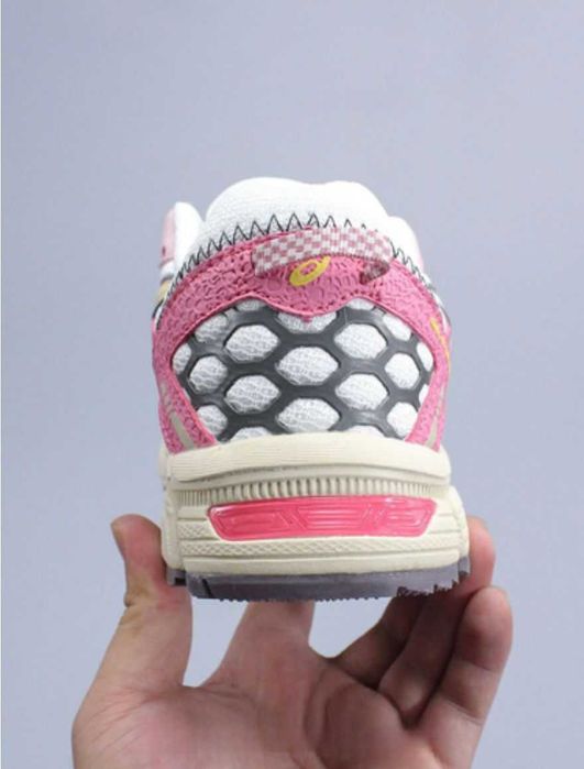 Кроссовки ASICS Gel-Kahana 8
