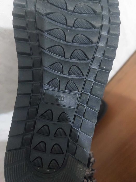 Новые спортивные угги