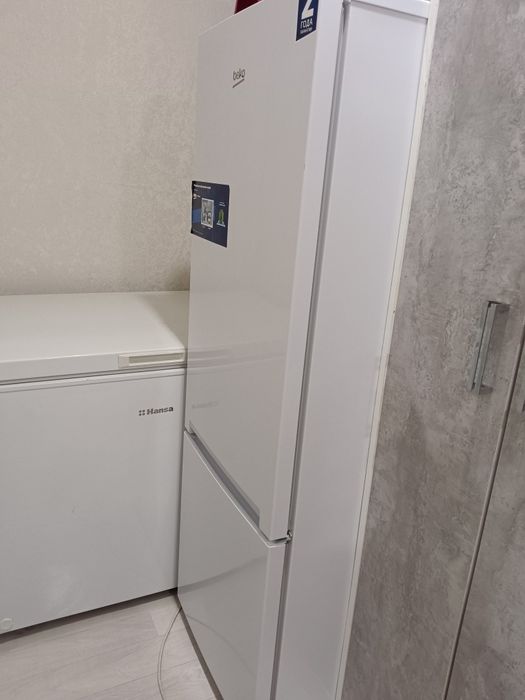 Продается холодильник