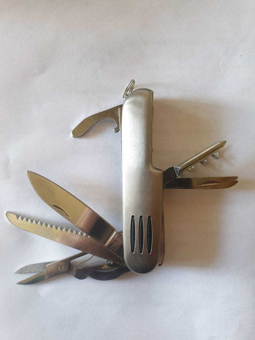 Briceag multifuntional personalizat