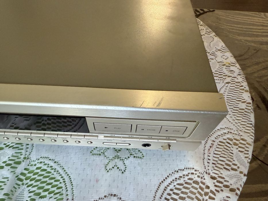 Denon DCD-960 качествен плеър