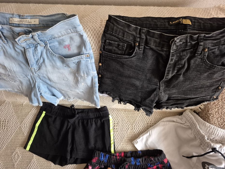 Къси дънкови панталонки