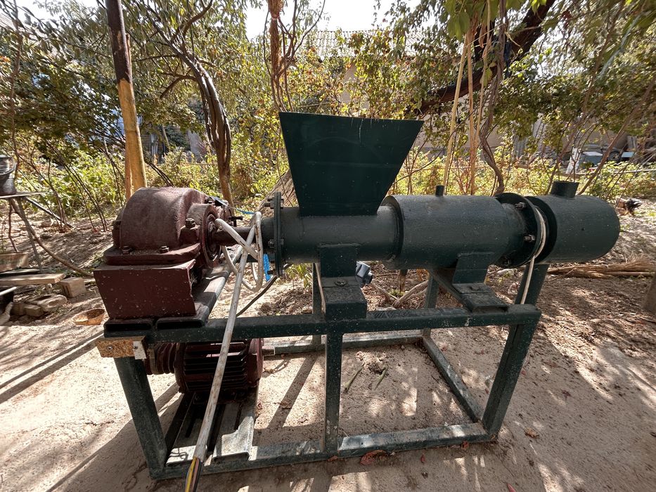 Срочно сотилади кир совун станок печати билан бирга полный комплект