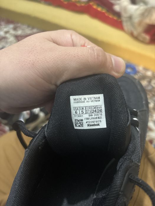 Reebok Размер:37.5(24см)