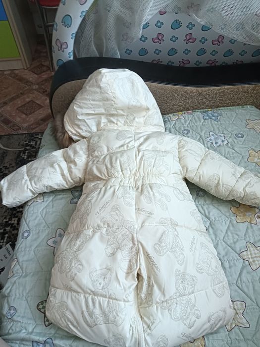 Продам детский комбинезон трансформер