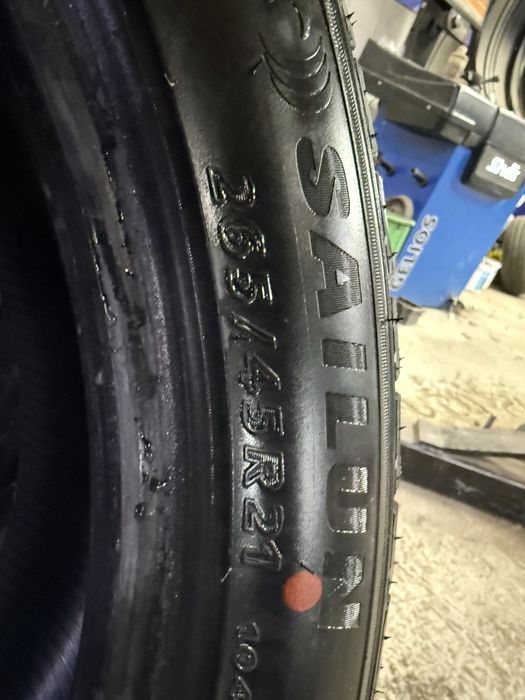 Шины 265 45 R21 липучка