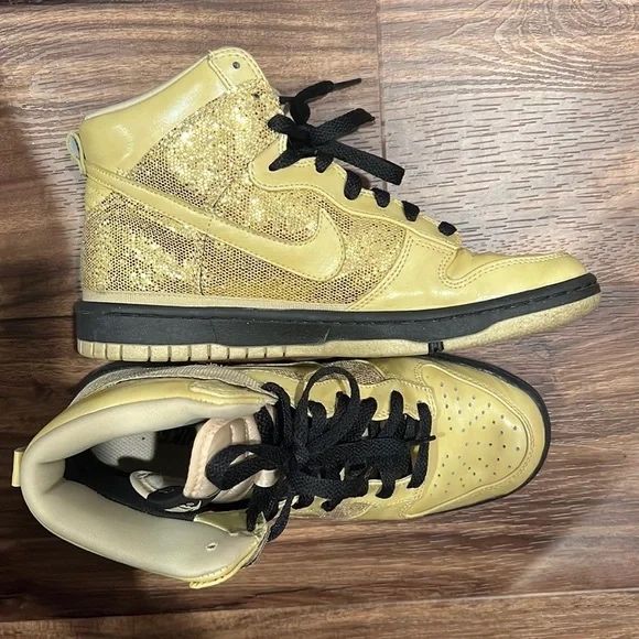 Nike dunk high Gold/M 40.5