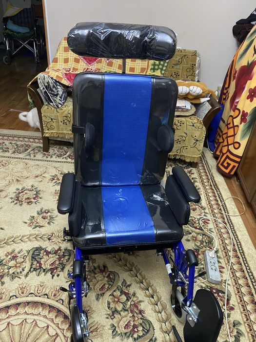 Коляска для инвалидов