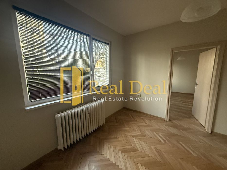 2-стаен в София-Център площ 50 цена 650