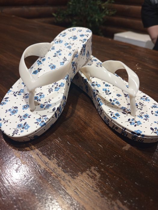 Сланцы летние удобные
