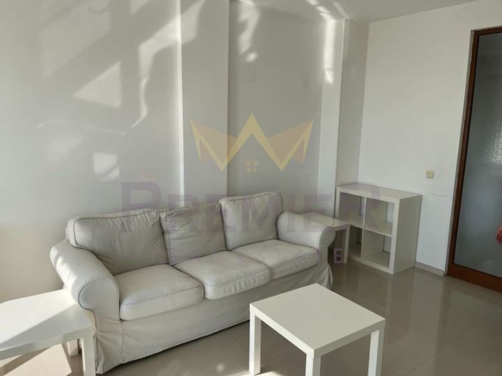 Дава се под наем Къща в Варна, м-т Траката - 285 кв.м за 2000 € - Снимка #1