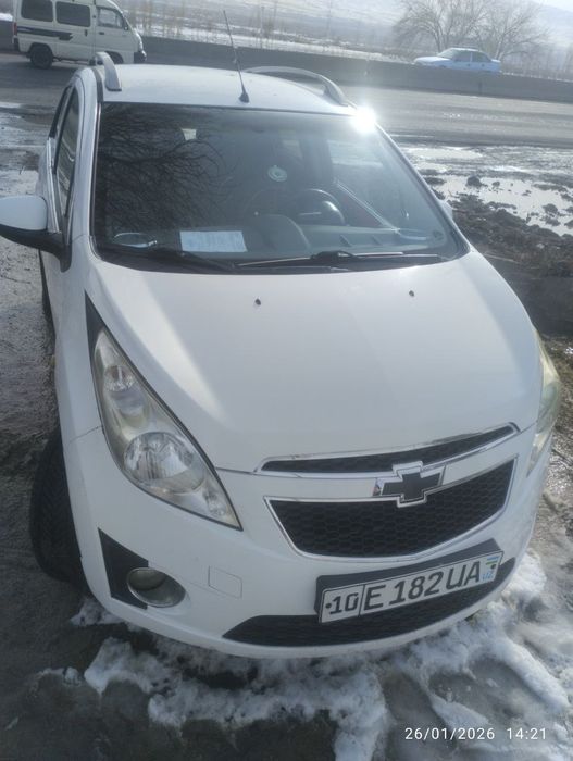 Avtomobil Chevrolet Spark