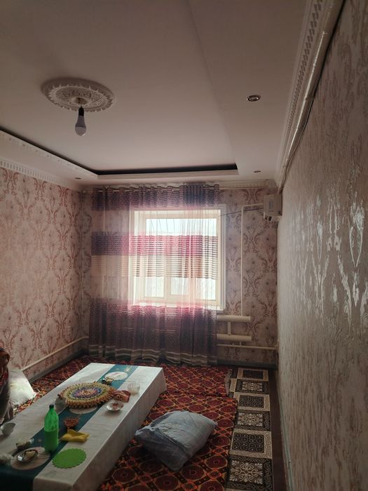 Uy sotiladi 4xonali Nukus 23mikrayon 1/16 hamma sharoit bor