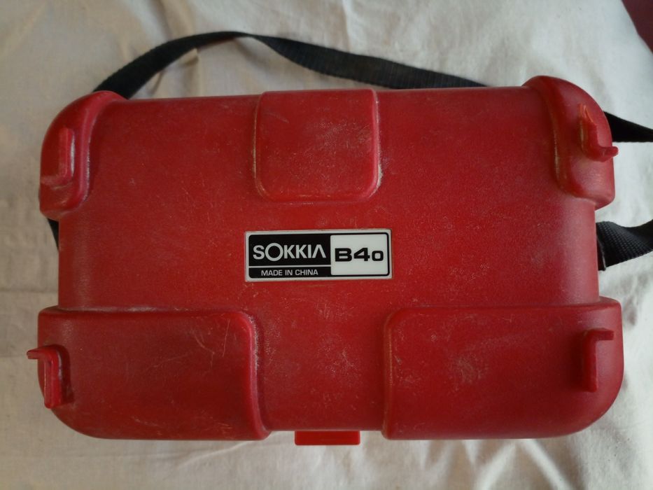 Нивелир Sokkia B40